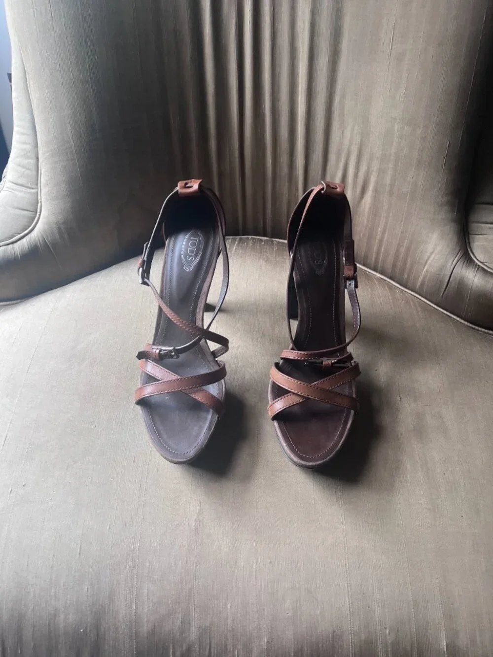 TOD'S Strappy Leather Platform Sandals Size 11 / 41